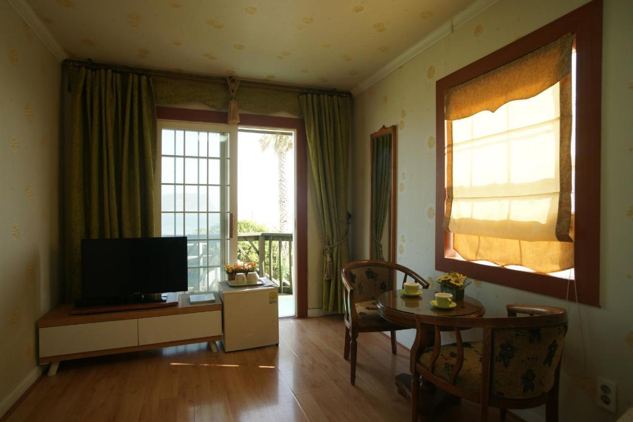 Eurohouse Villa Seogwipo Ngoại thất bức ảnh
